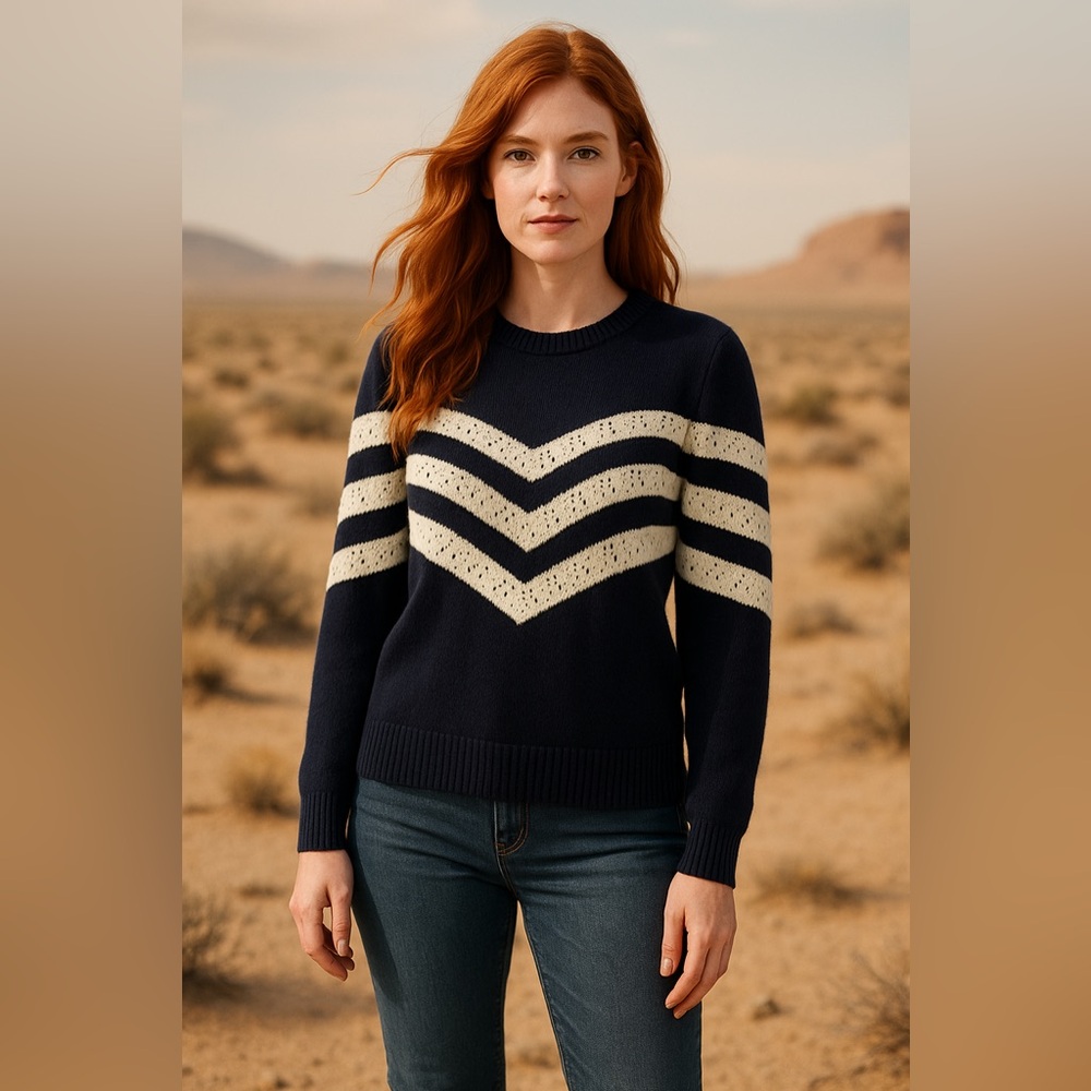 LOFT Navy Chevron Stripe Sweater – Size L – Great Condition
